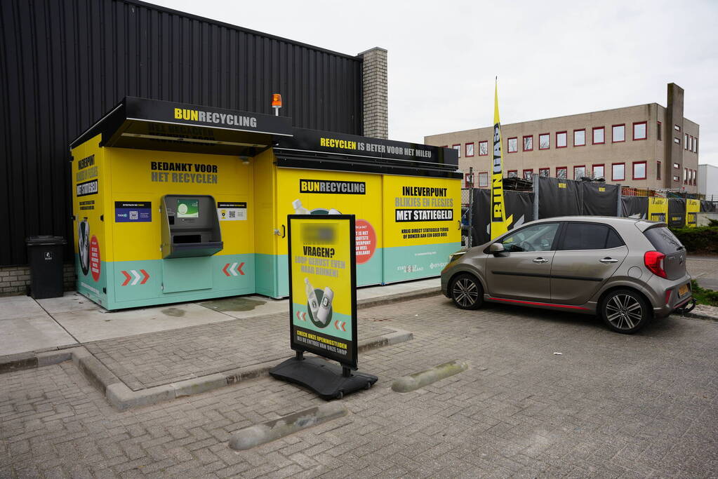 Eerste openbare statiegeldmachine van Nederland geplaatst