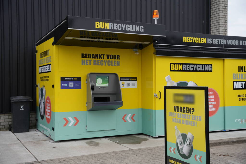 Eerste openbare statiegeldmachine van Nederland geplaatst