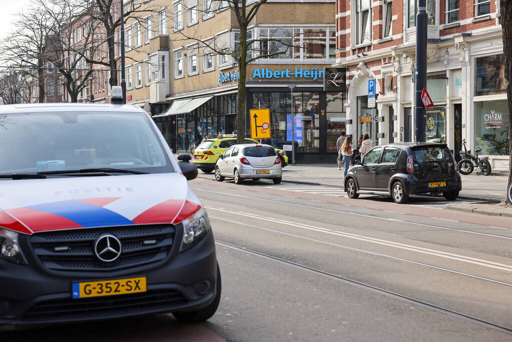 Dader voortvluchtig na steekpartij