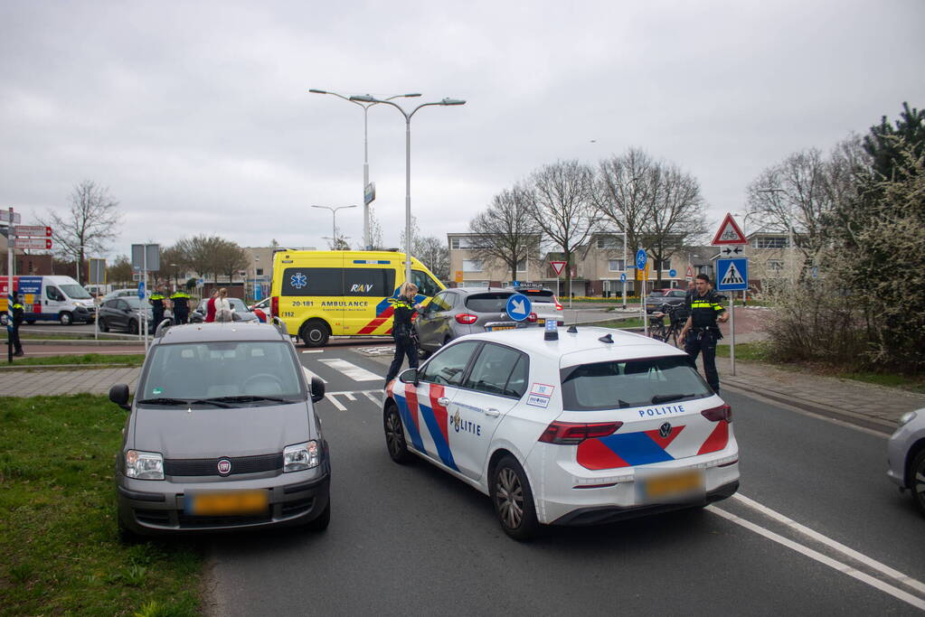 Wederom fietser aangereden op beruchte rotonde