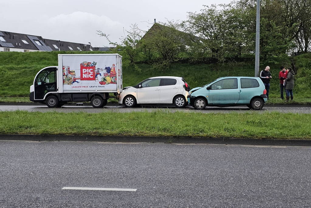 Drie voertuigen betrokken bij ongeval