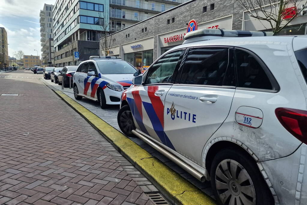 Minderjarige jongen op de vlucht na poging overval