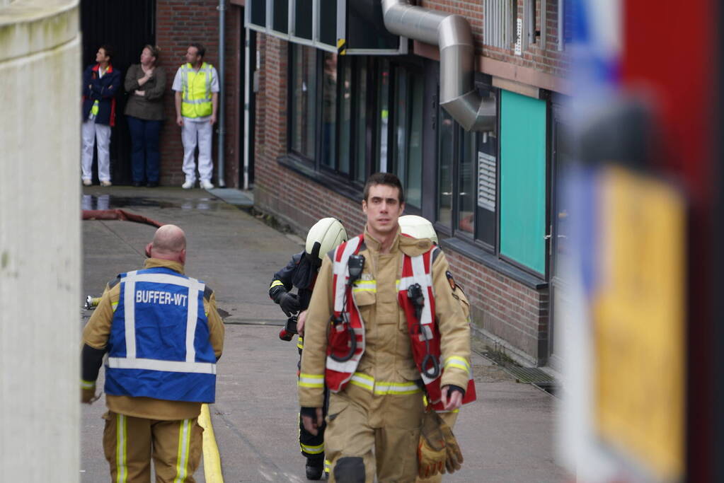 Zorginstelling deels ontruimd wegens brand