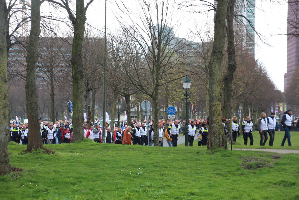 Politieagenten demonstreren tegen te hoge pensioenleeftijd