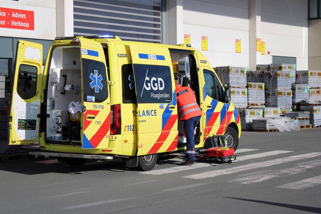 Persoon zwaargewond bij ongeval Bauhaus