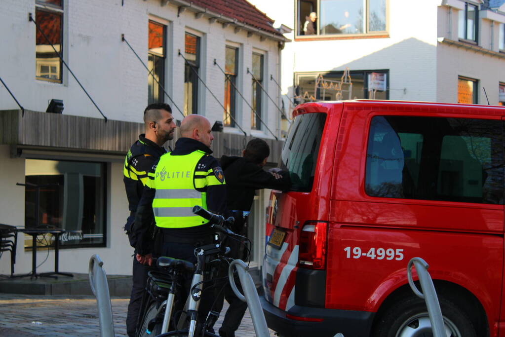 Auto ramt gevel Aziatisch restaurant