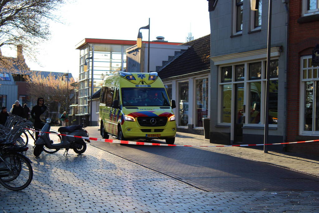 Auto ramt gevel Aziatisch restaurant