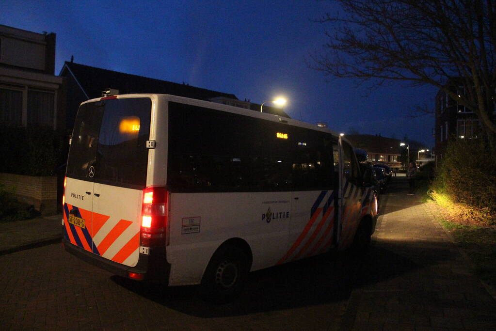 Hulpdiensten ingezet voor steekincident, verdachte aangehouden