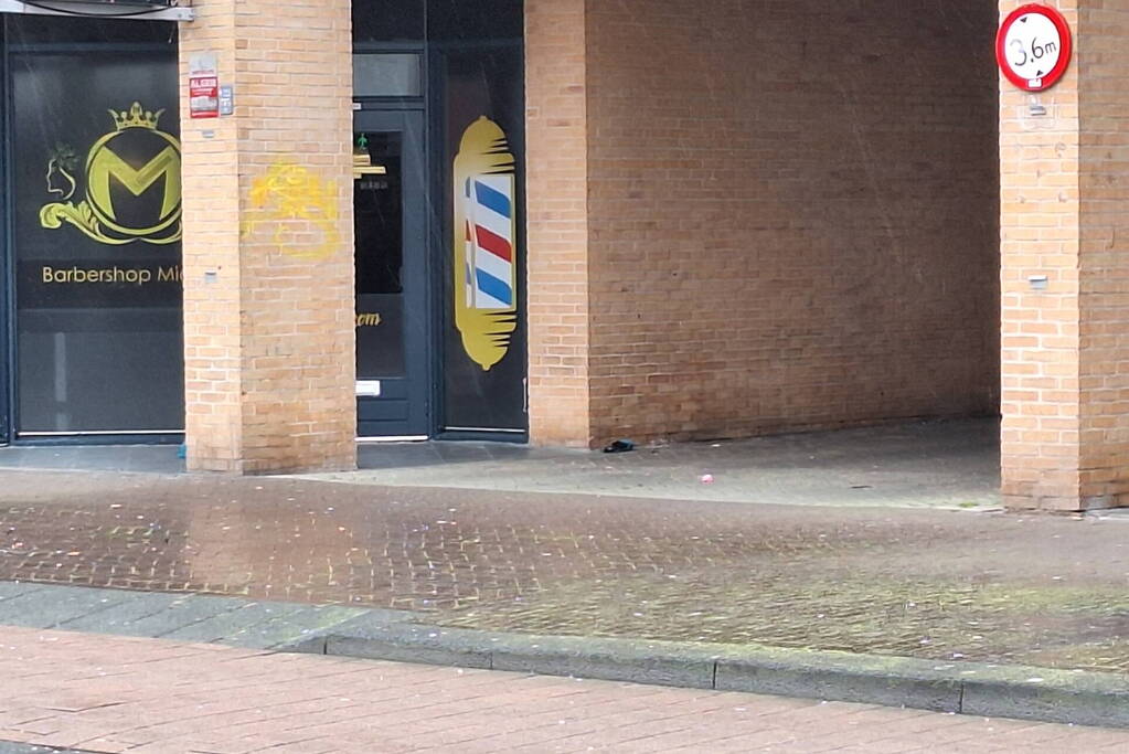 Omgeving afgezet na aantreffen verdacht pakket