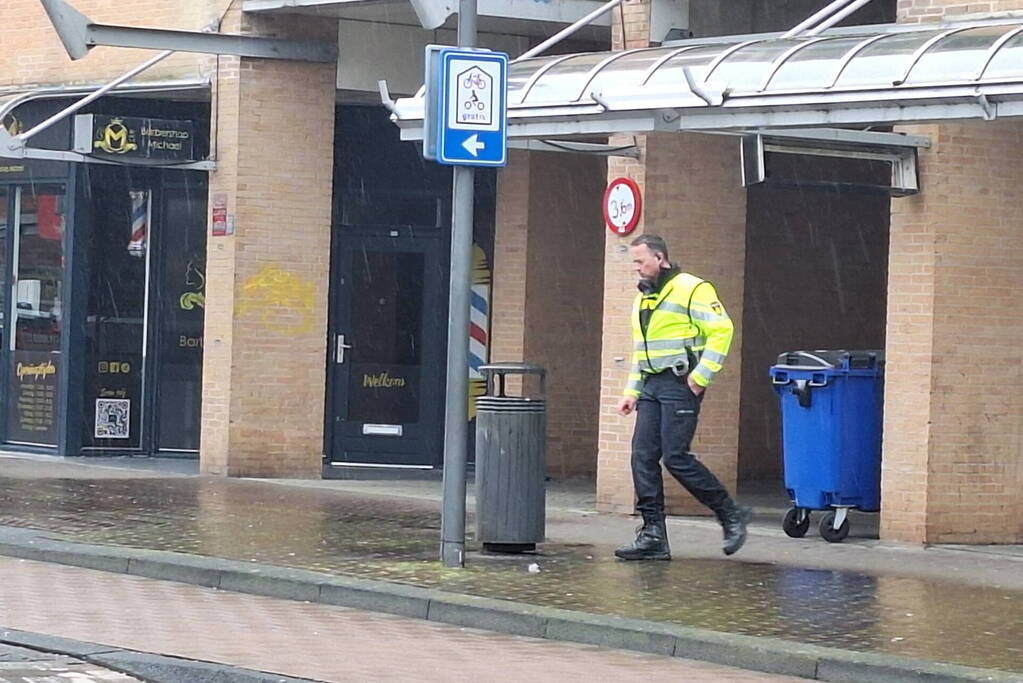 Omgeving afgezet na aantreffen verdacht pakket