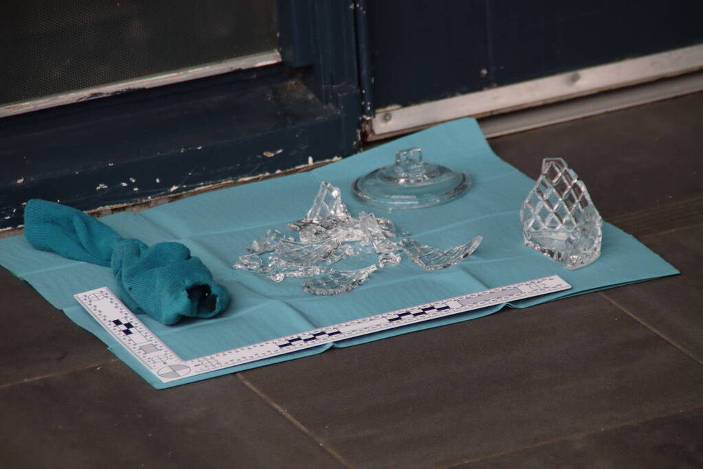 Omgeving afgezet na aantreffen verdacht pakket