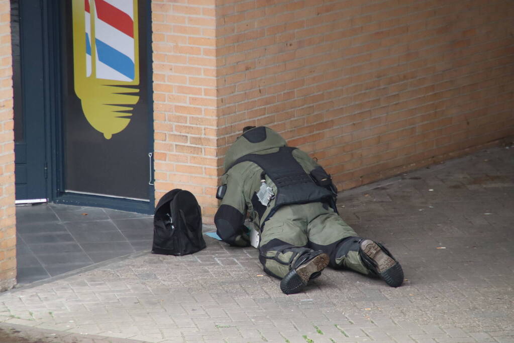 Omgeving afgezet na aantreffen verdacht pakket