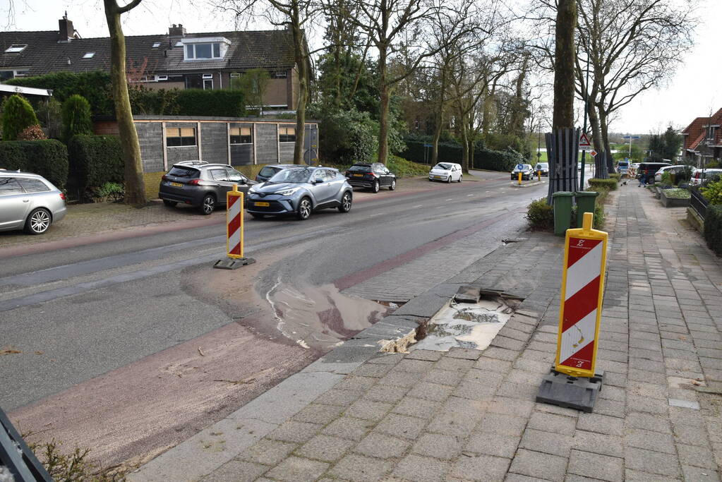 Wederom waterleidingbreuk, einde misère inzicht