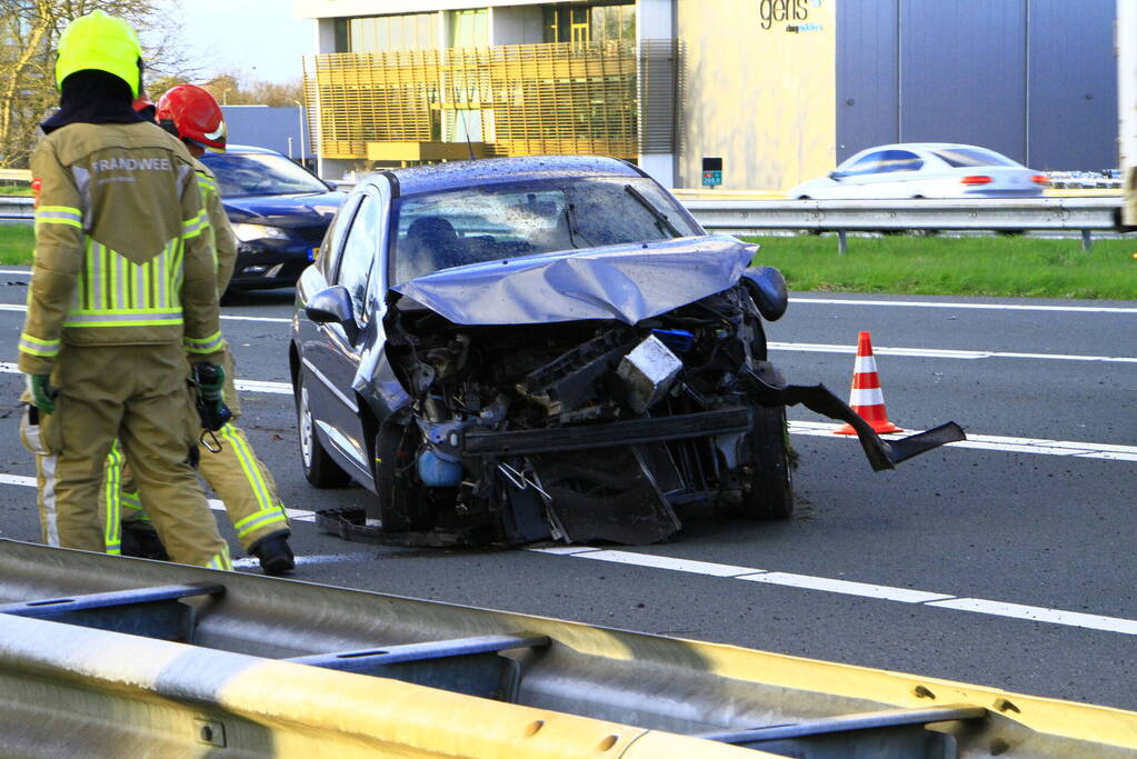 Flinke schade bij ongeval op snelweg