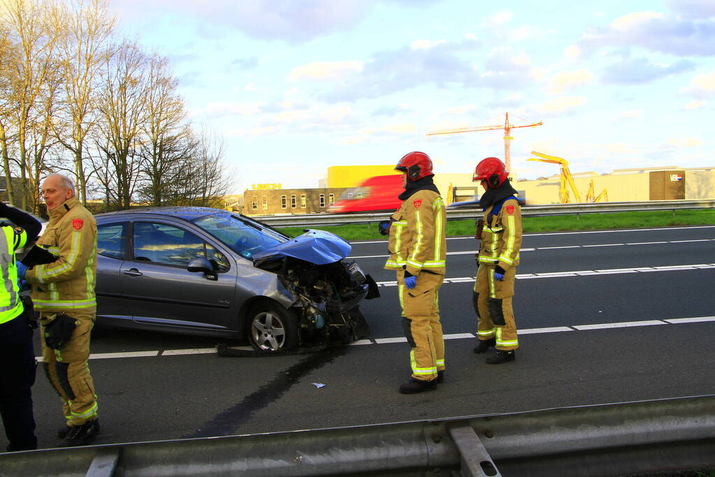 Flinke schade bij ongeval op snelweg