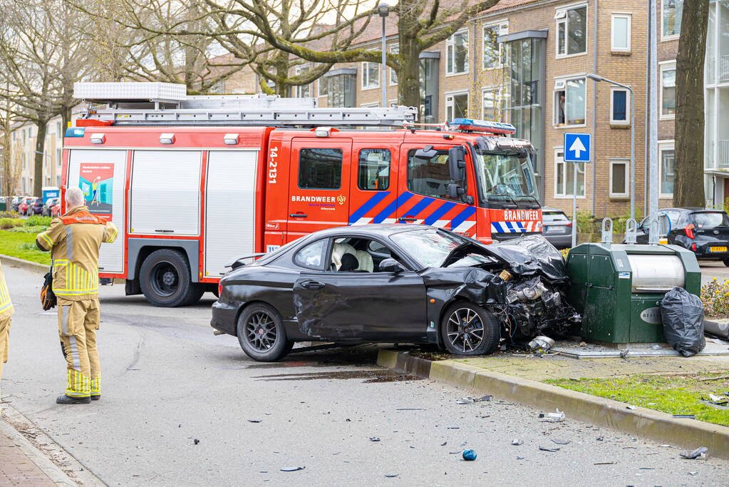 Twee gewonden bij ernstig ongeval op kruising