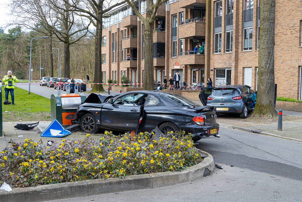 Twee gewonden bij ernstig ongeval op kruising