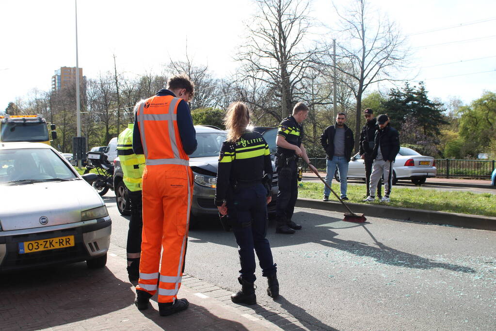 Ravage en gewonden bij kop-staartbotsing