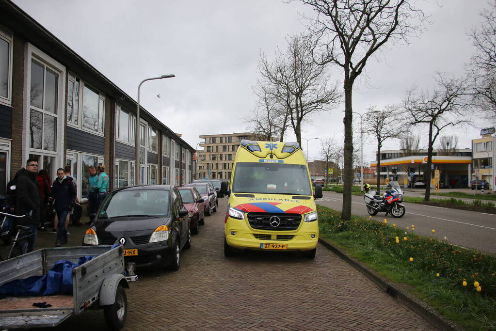 Gewonde en twee personen aangehouden na vechtpartij