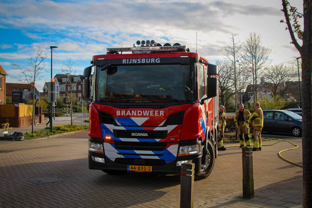 Onderzoek naar gaslucht in keuken van woning