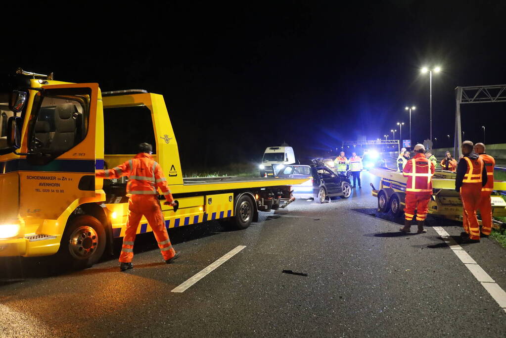 Automobilist klapt op pijlwagen