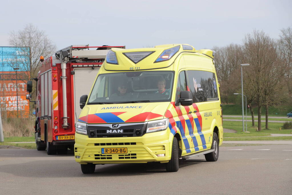 Echtpaar komt in botsing met auto