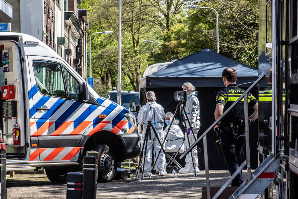 Persoon overleden bij steekpartij tweede gewond