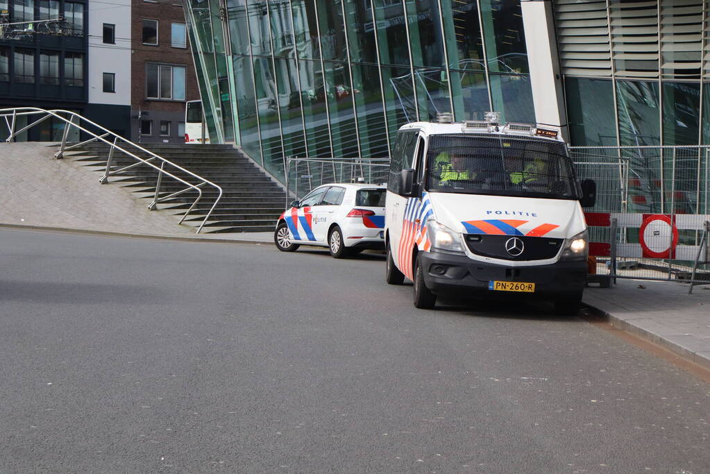 Politie massaal ingezet na onrust rondom voetbalwedstrijd