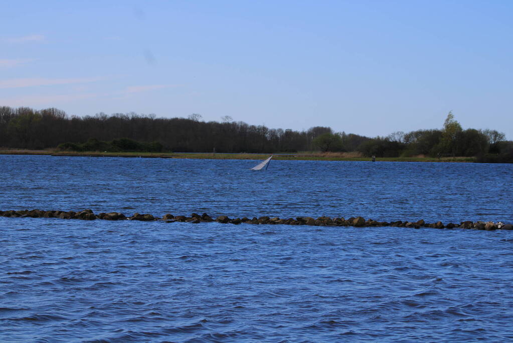 Zeilboot gezonken op Veerse meer