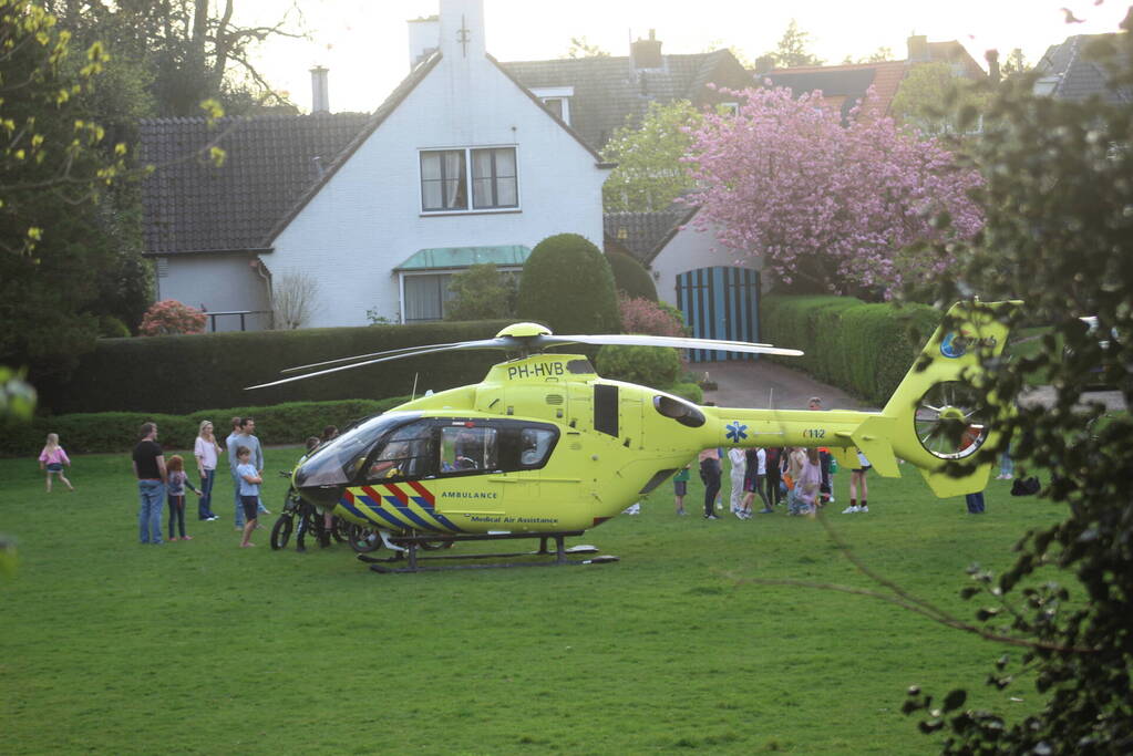 Inzet traumahelikopter trekt veel bekijks