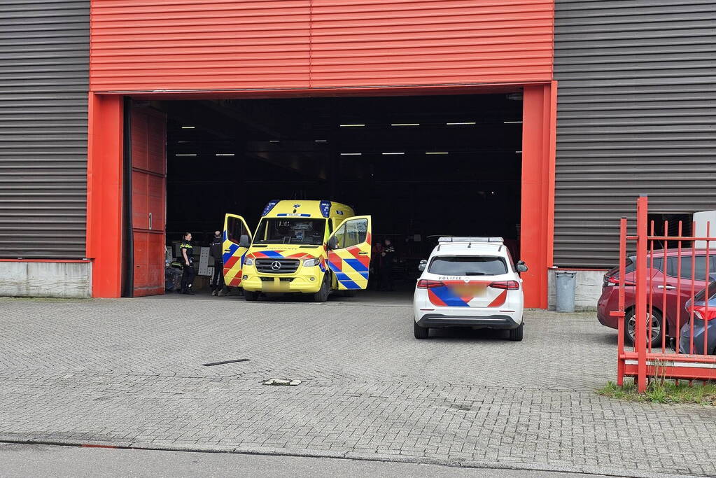 Persoon gewond bij bedrijfsongeval