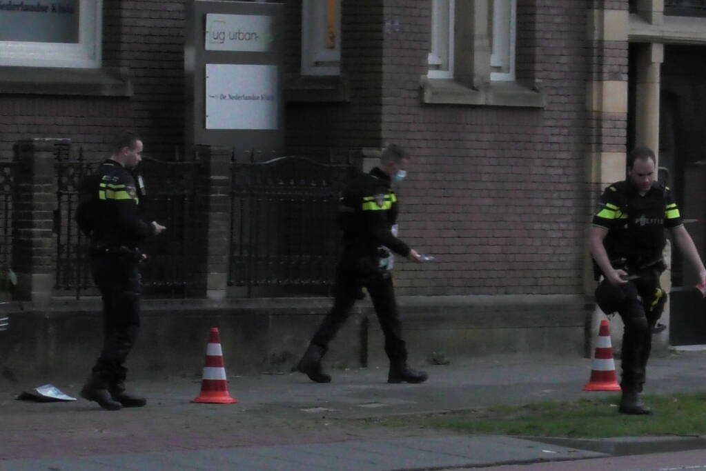 Meerdere aanhoudingen en straat afgezet na schietpartij