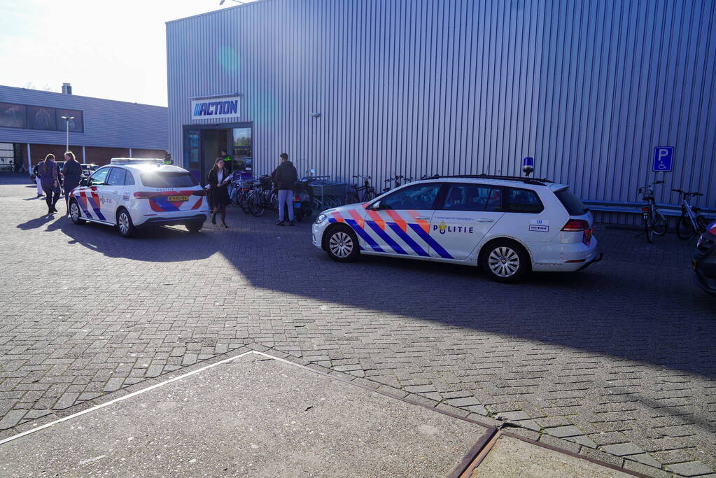 Aanhouding na melding van steekincident in winkel