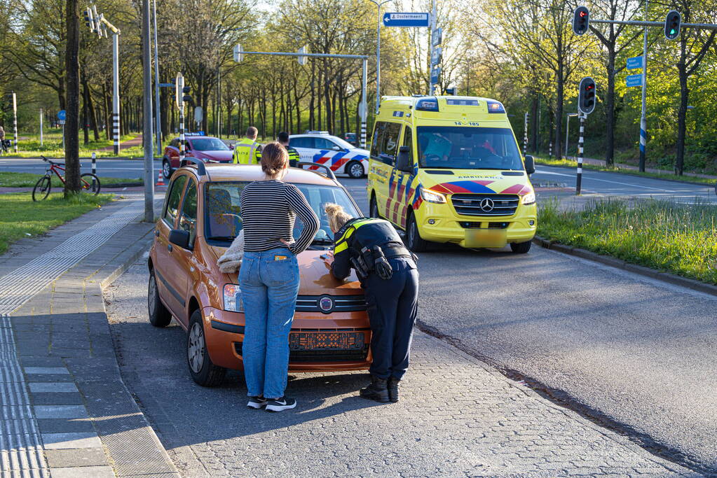 Fietser aangereden door automobilist