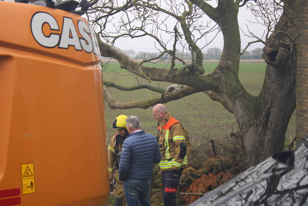 Gasleiding geraakt tijdens graafwerkzaamheden