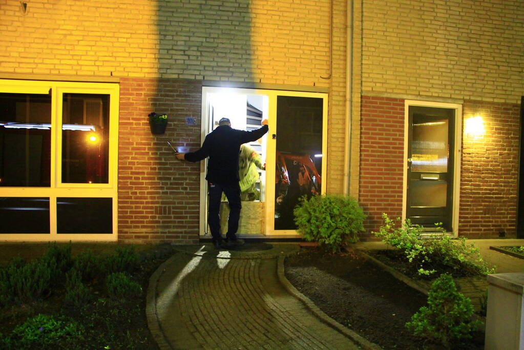 Brandweer vind na enkele uren oorzaak van gaslucht