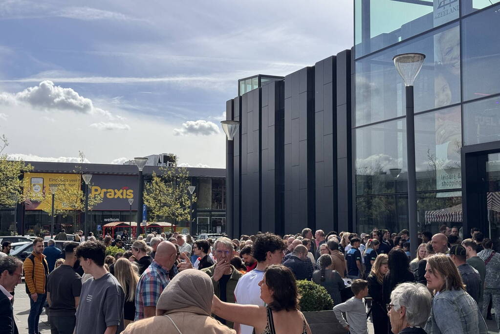 Winkelcentrum ontruimd vanwege storing in sprinkler