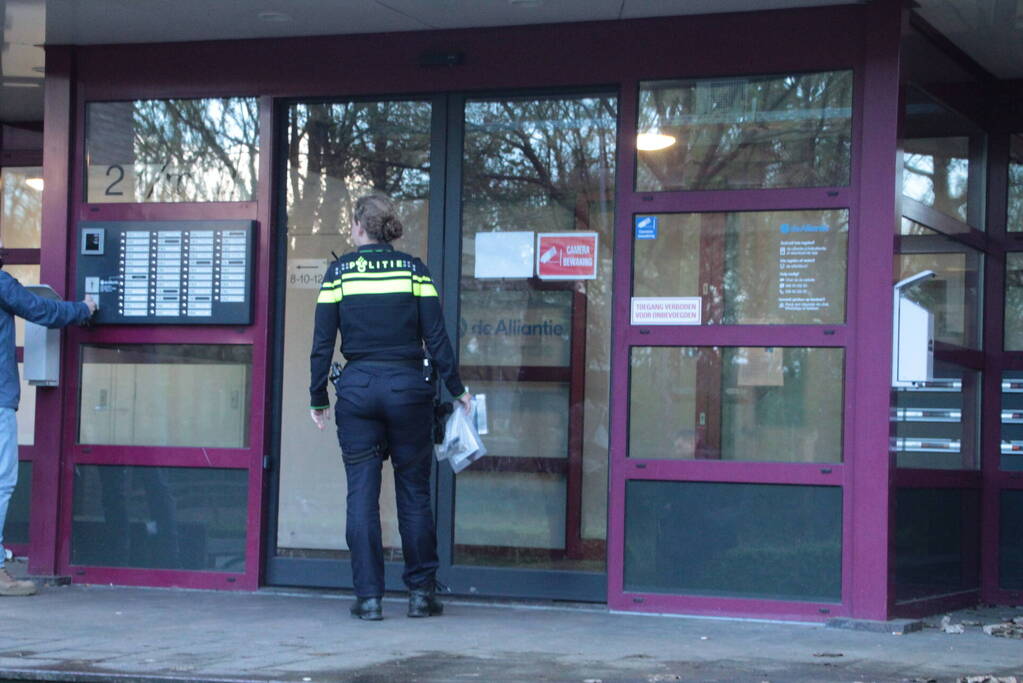 Persoon ernstig gewond na val van trap