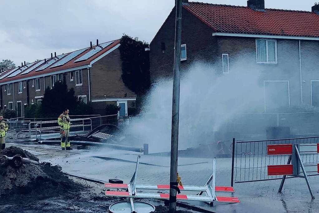 Fontein door gesprongen waterleiding