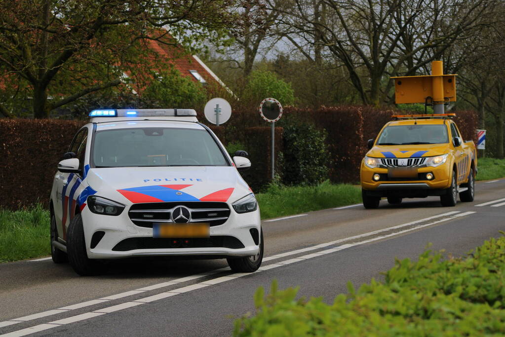Frontale aanrijding tussen lijnbus en auto