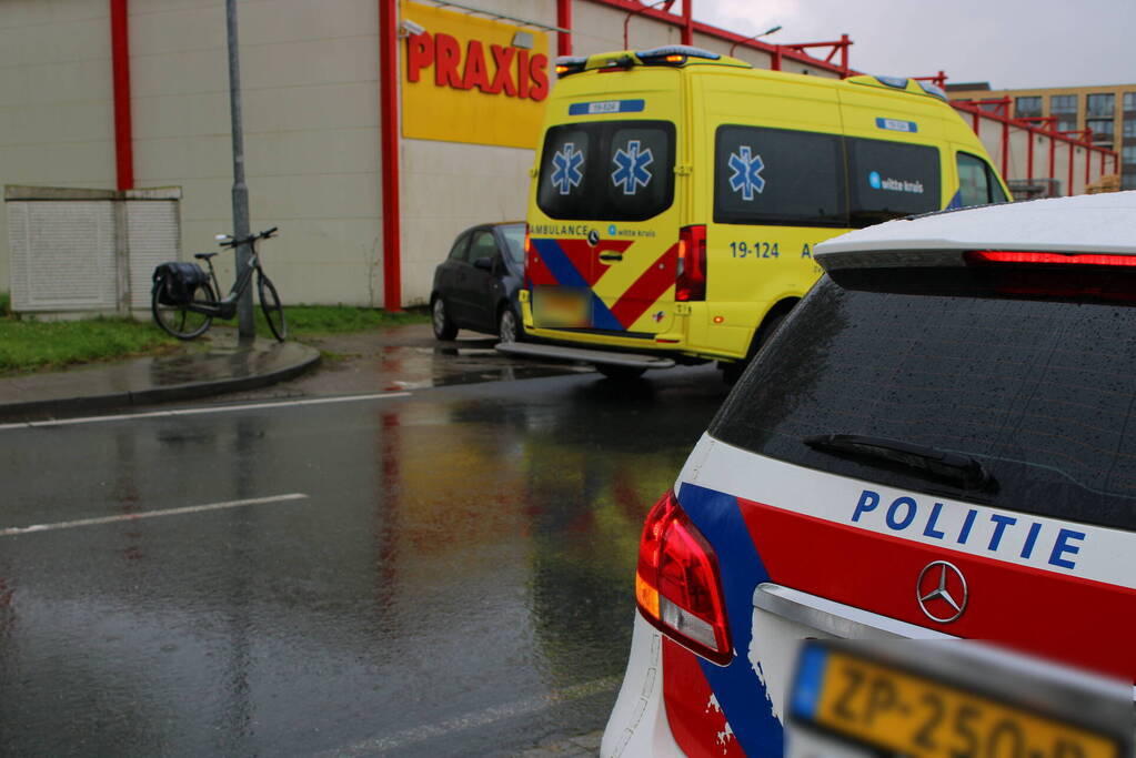 Fietser gecontroleerd na val