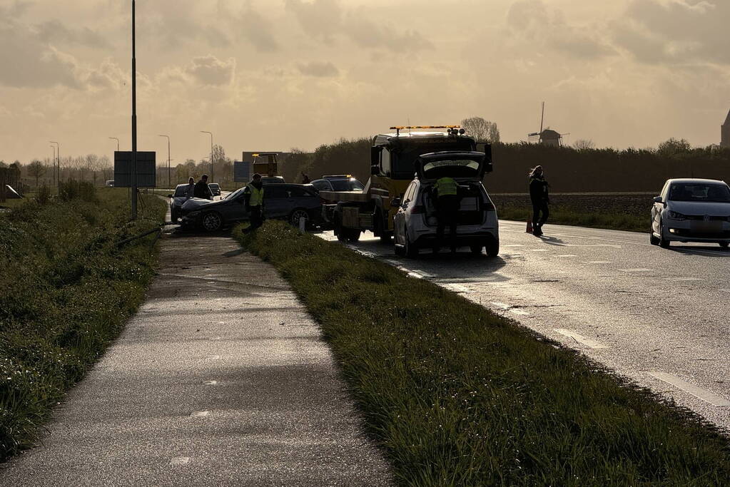 Auto zwaar beschadigd bij eenzijdig ongeval