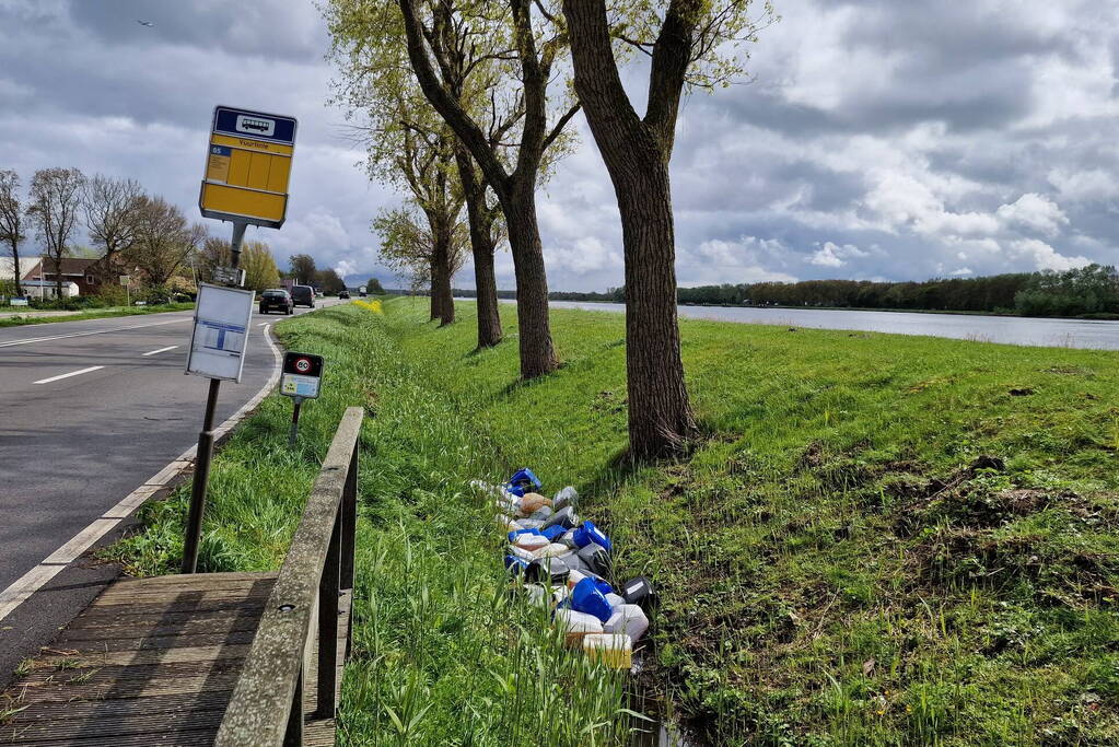 Op ten minste zeven locaties drugsafval aangetroffen