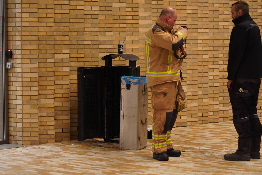 Containerbrand bij De Nieuwe Kolk zorgt voor rookoverlast in parkeergarage