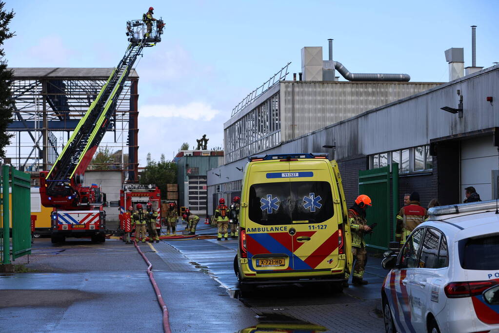 Gewonde bij brand in machine van fabriek