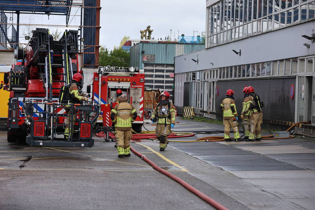 Gewonde bij brand in machine van fabriek