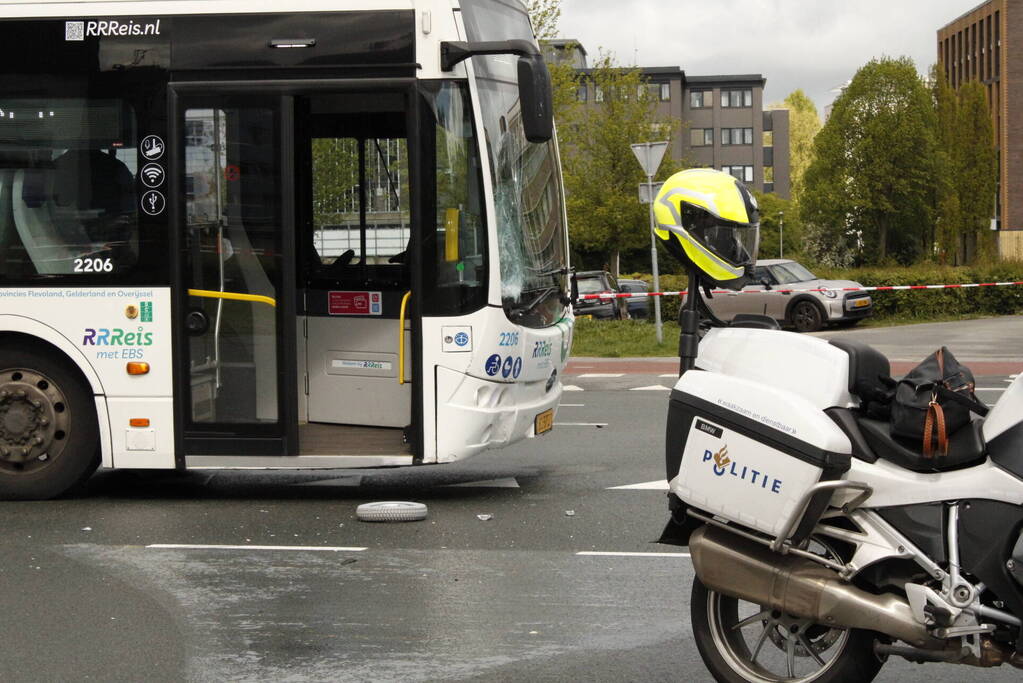 Scootmobieler overleden na aanrijding met lijnbus