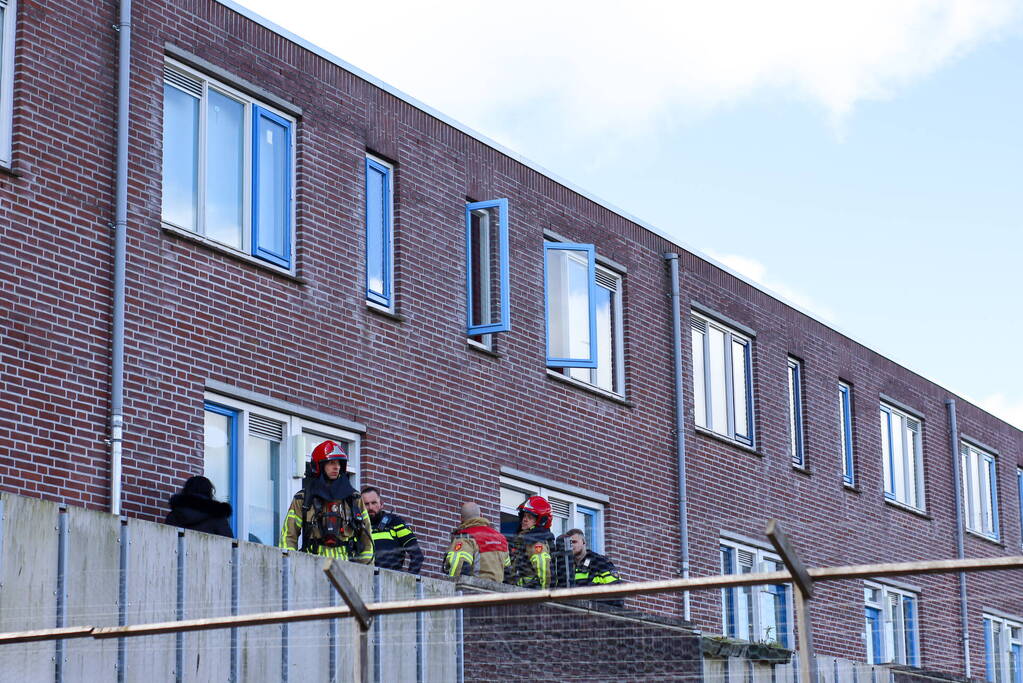 Brandweer ventileert appartement na kleine brand