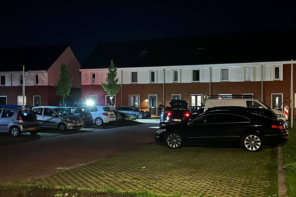 Politie doet onderzoek naar een verdachte situatie