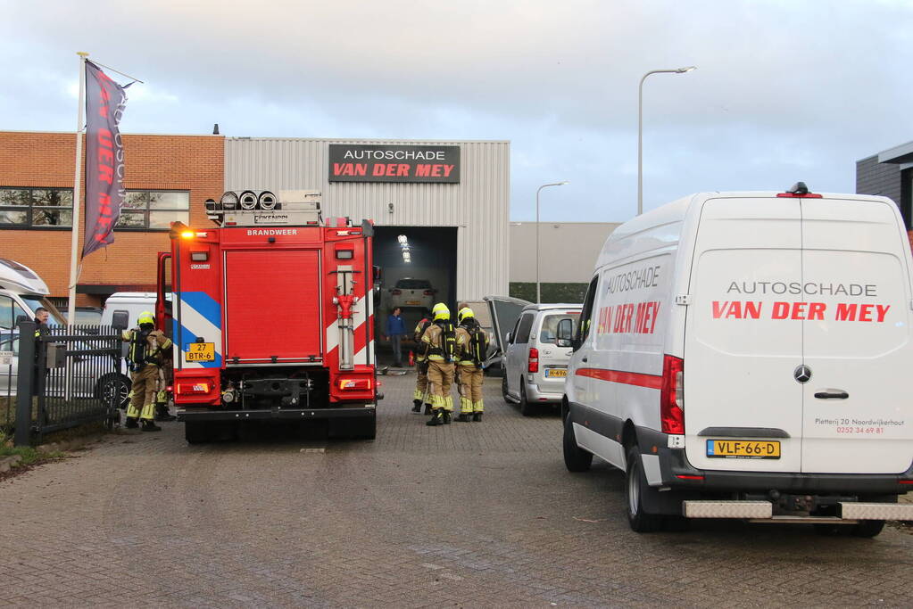 Brand bij autoschade herstelbedrijf